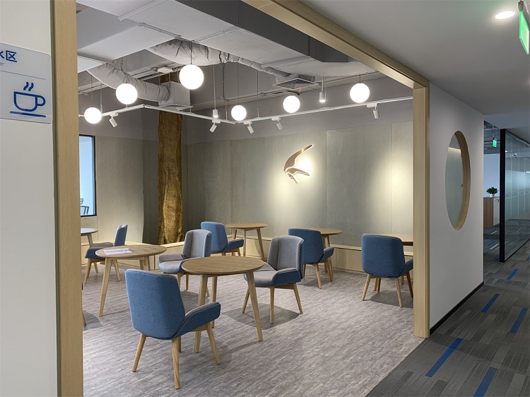 办公室装修引入自然元素，加洲建设打造会呼吸的办公空间